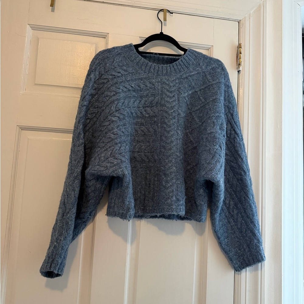 Abercrombie Cozy Cropped Cable-Knit Sweater - Blue